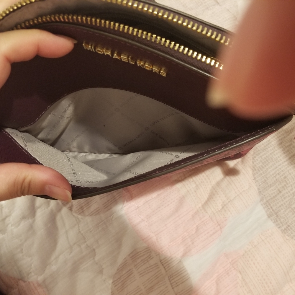 Michael Kors crossbody - Picture 7 of 14